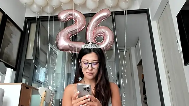 Snapshot of jane_sui chatting on February 2026 01:45:01 AM jane sui online show from February 2026 01:45:01 AM