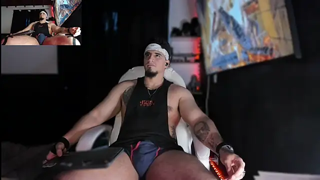 Snapshot of kingbear777 chatting on December 2024 12:08:01 AM kingbear777 online show from December 2024 12:08:01 AM