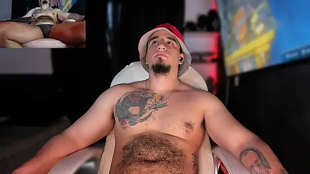 Snapshot of kingbear777 chatting on January 2025 08:19:02 PM kingbear777 online show from January 2025 08:19:02 PM