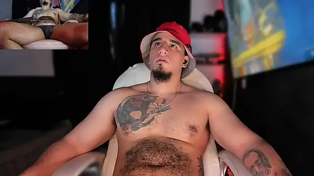 Snapshot of kingbear777 chatting on January 2025 11:21:02 PM kingbear777 online show from January 2025 11:21:02 PM