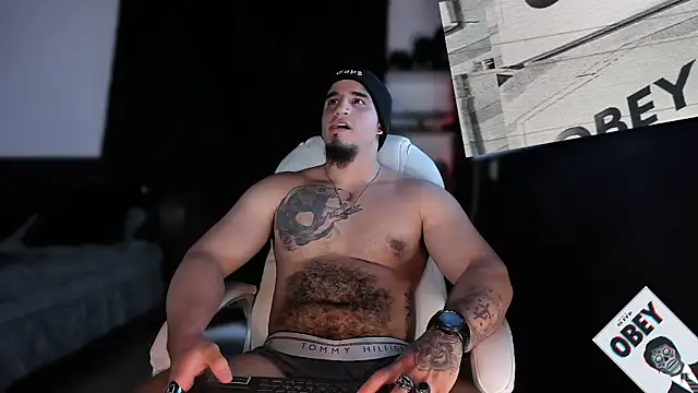 Snapshot of kingbear777 chatting on February 2025 11:58:01 AM kingbear777 online show from February 2025 11:58:01 AM