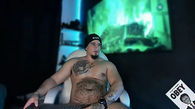 Snapshot of kingbear777 chatting on February 2025 12:04:02 AM kingbear777 online show from February 2025 12:04:02 AM