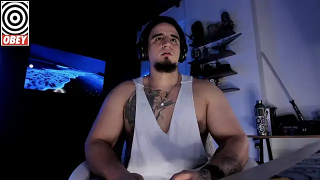 Snapshot of kingbear777 chatting on September 2025 09:25:02 AM kingbear777 online show from September 2025 09:25:02 AM