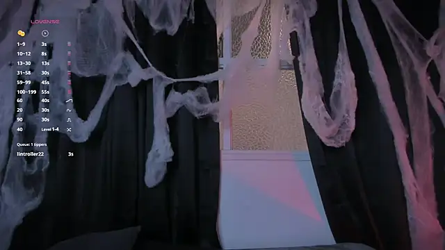 AramJoness online show from October 2025 07:25:02 PM