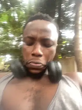 Snapshot of Kwakubaako11 chatting on September 2025 08:38:01 AM Kwakubaako11 online show from September 2025 08:38:01 AM
