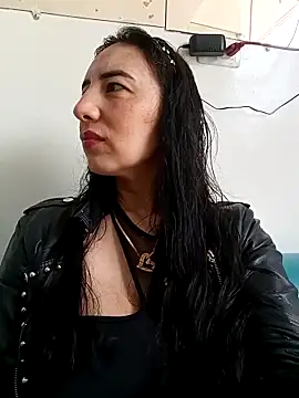 christine-x online show from April 2026 04:06:02 PM