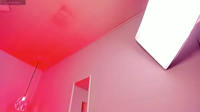 ScarletGV online show from October 2025 09:13:01 PM