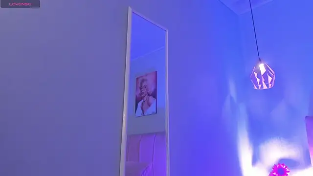 ScarletGV online show from March 2026 05:43:01 AM