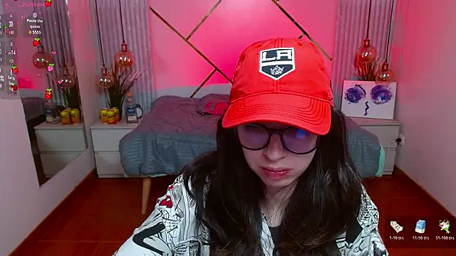 LenaRoses online show from July 2026 08:00:01 PM