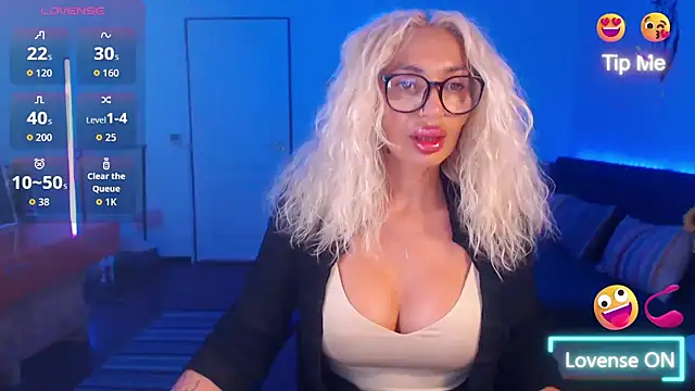 beauty chl0e online show from September 2025 07:14:02 PM