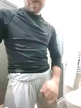 Snapshot of gilera250s chatting on January 2025 04:47:01 PM gilera250s online show from January 2025 04:47:01 PM