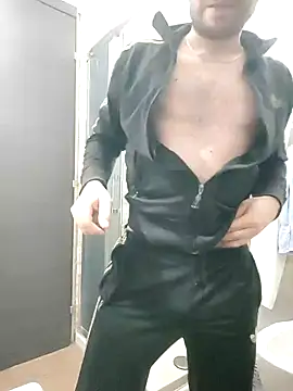 Snapshot of gilera250s chatting on January 2025 11:40:01 PM gilera250s online show from January 2025 11:40:01 PM