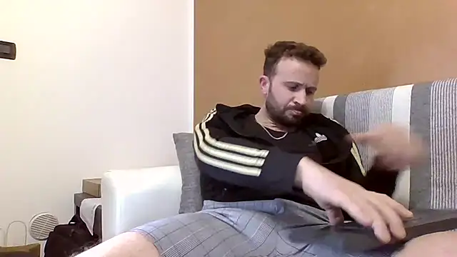 Snapshot of gilera250s chatting on February 2025 07:22:02 PM gilera250s online show from February 2025 07:22:02 PM