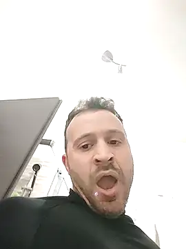 Snapshot of gilera250s chatting on February 2026 04:27:02 PM gilera250s online show from February 2026 04:27:02 PM