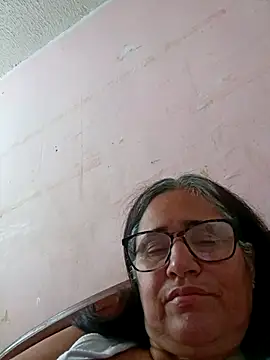 Snapshot of _candi chatting on March 2025 12:37:01 PM candi online show from March 2025 12:37:01 PM