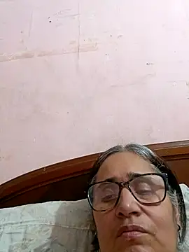 Snapshot of _candi chatting on March 2025 12:00:02 AM candi online show from March 2025 12:00:02 AM