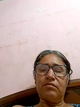 Snapshot of _candi chatting on March 2025 07:41:02 AM candi online show from March 2025 07:41:02 AM