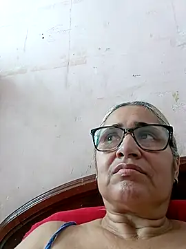 Snapshot of _candi chatting on September 2025 07:13:02 PM candi online show from September 2025 07:13:02 PM