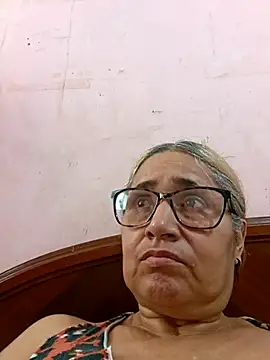 Snapshot of _candi chatting on September 2025 02:51:01 PM candi online show from September 2025 02:51:01 PM