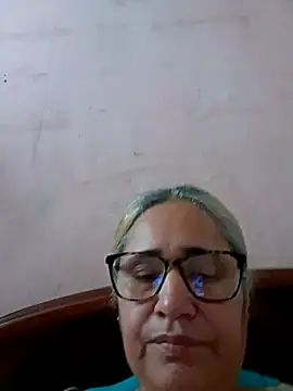 Snapshot of _candi chatting on September 2025 11:26:01 AM candi online show from September 2025 11:26:01 AM