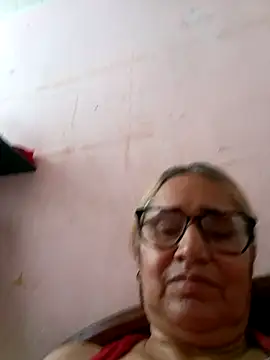 Snapshot of _candi chatting on October 2025 02:08:01 PM candi online show from October 2025 02:08:01 PM