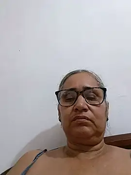 Snapshot of _candi chatting on July 2026 12:11:01 PM candi online show from July 2026 12:11:01 PM