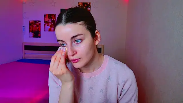 Miss Arwen online show from December 2024 02:10:01 AM