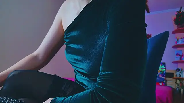 Miss Arwen online show from January 2025 05:01:01 AM