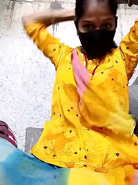 Anushka Ji online show from September 2025 03:39:02 AM