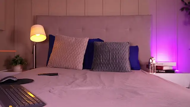 endy rush online show from April 2026 12:38:02 PM