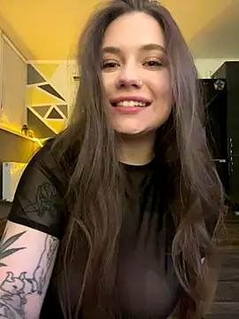 Snapshot of Vikki_toriya chatting on November 2025 01:05:01 AM Vikki toriya online show from November 2025 01:05:01 AM