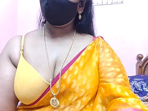 Snapshot of Pallavi-sri chatting on April 2026 06:55:02 AM Pallavi-sri online show from April 2026 06:55:02 AM