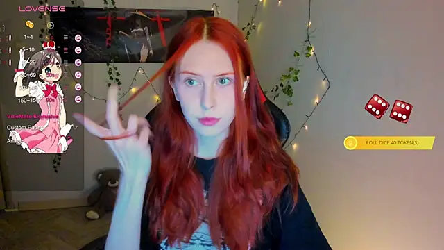 FruttiTatti online show from November 2025 06:10:01 PM