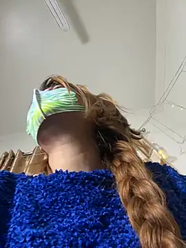 Jen jennyy1 online show from December 2024 06:49:01 PM