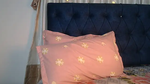 Jen jennyy1 online show from January 2025 10:29:02 AM