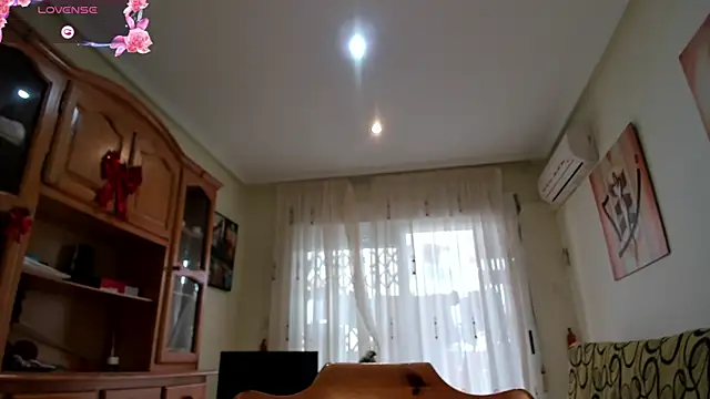 bella apont online show from January 2025 10:23:02 AM