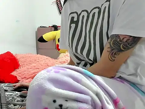 Sexualadiccion  online show from September 2025 05:02:01 PM