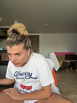 Georgiafox online show from March 2026 02:56:01 PM