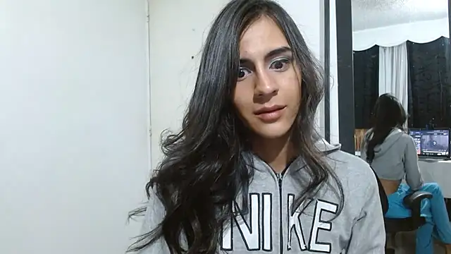 Snapshot of _princess_queen chatting on February 2026 08:01:02 AM princess queen online show from February 2026 08:01:02 AM