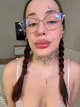 fuckdoll 18 online show from October 2025 09:08:02 AM