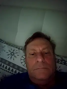 Snapshot of johnnym1 chatting on January 2026 07:24:02 AM johnnym1 online show from January 2026 07:24:02 AM