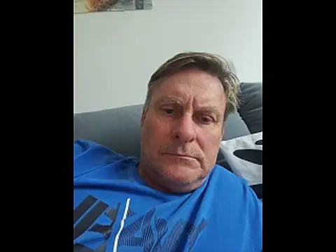 johnnym1 online show from March 2026 07:36:02 AM