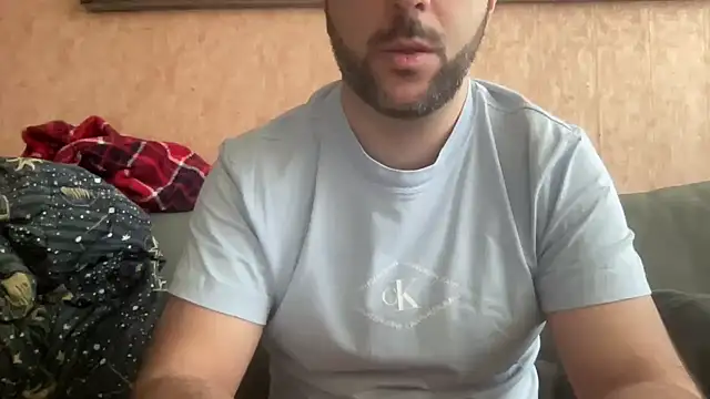 RedDante89 online show from December 2024 12:23:01 PM