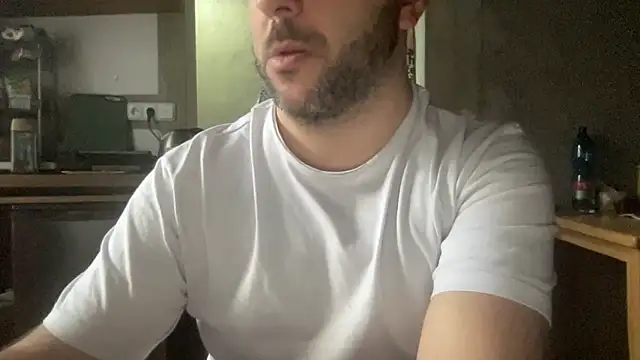 RedDante89 online show from February 2026 12:15:01 PM