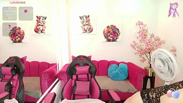 Miss dolly  online show from January 2026 12:21:01 PM