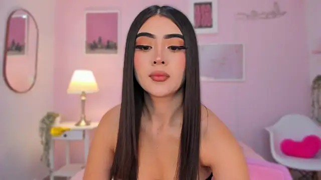 Snapshot of little-natt chatting on February 2025 12:59:01 PM little-natt online show from February 2025 12:59:01 PM