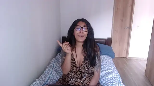 sofia rosse4 online show from February 2025 08:47:01 PM