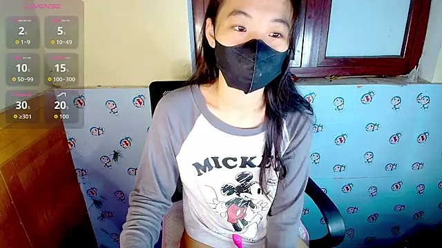   Saphia   online show from October 2025 03:02:02 PM