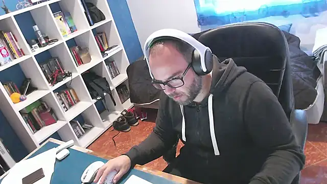 ravingr4d4 online show from November 2025 09:31:01 AM