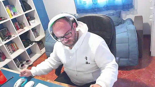 ravingr4d4 online show from January 2026 11:45:02 AM